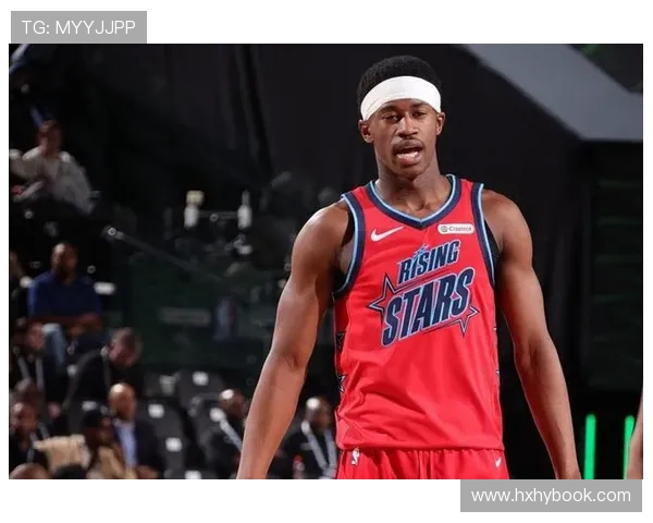 埃奇库姆首秀狂砍34分赞绿军球迷热情享受精彩比赛体验